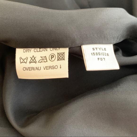 Liz Claiborne Dresses Petite Black Sleeveless Cutout Detail Sheath Dress 4P NEW - Picture 11 of 12